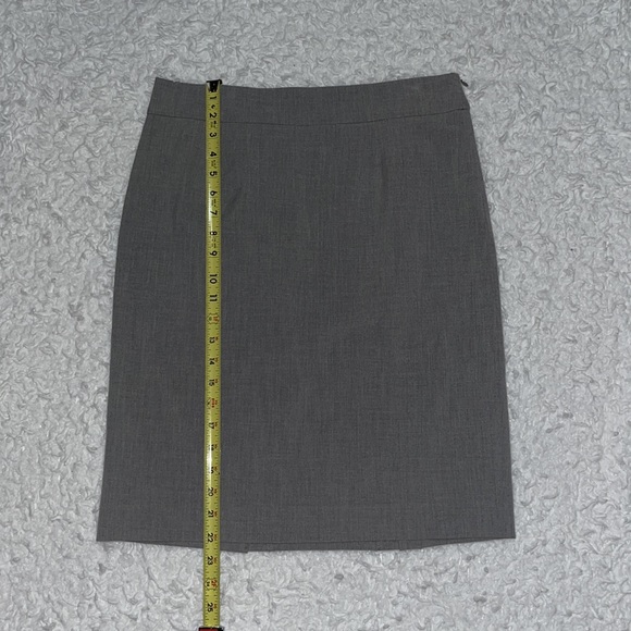Korinna Petite skirt size 6 - Picture 5 of 5